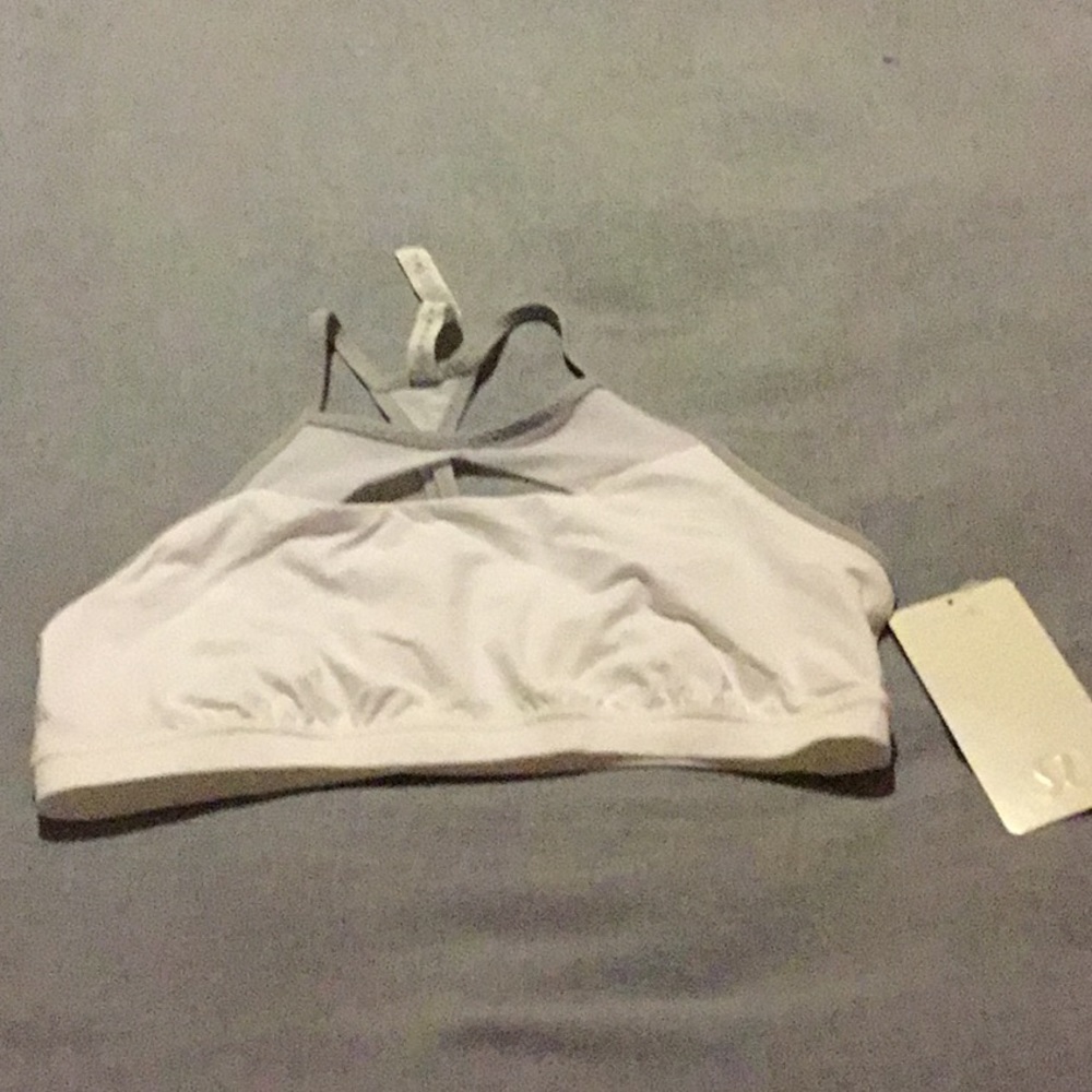 Lululemon bra